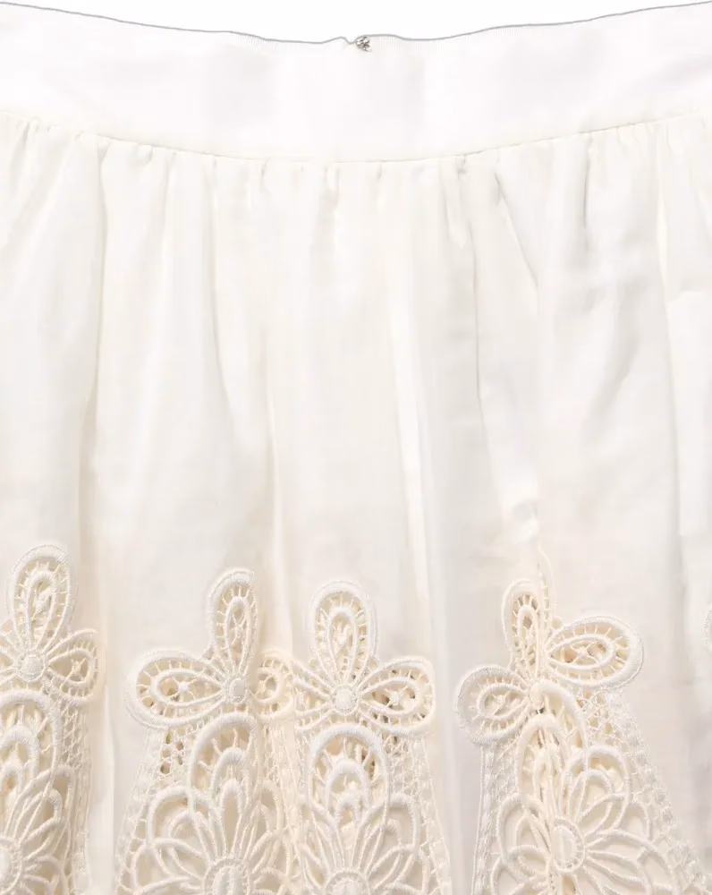 Dolce & Gabbana White Floral Embroidered A-line Mini Skirt
